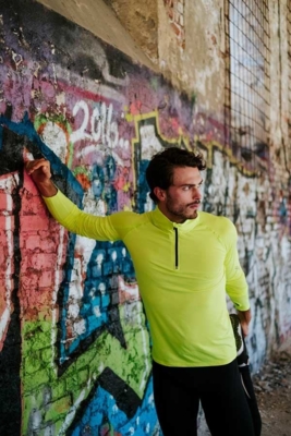 Neongul træningsbluse m. lynlås i hals - NYXX (L/Æ)